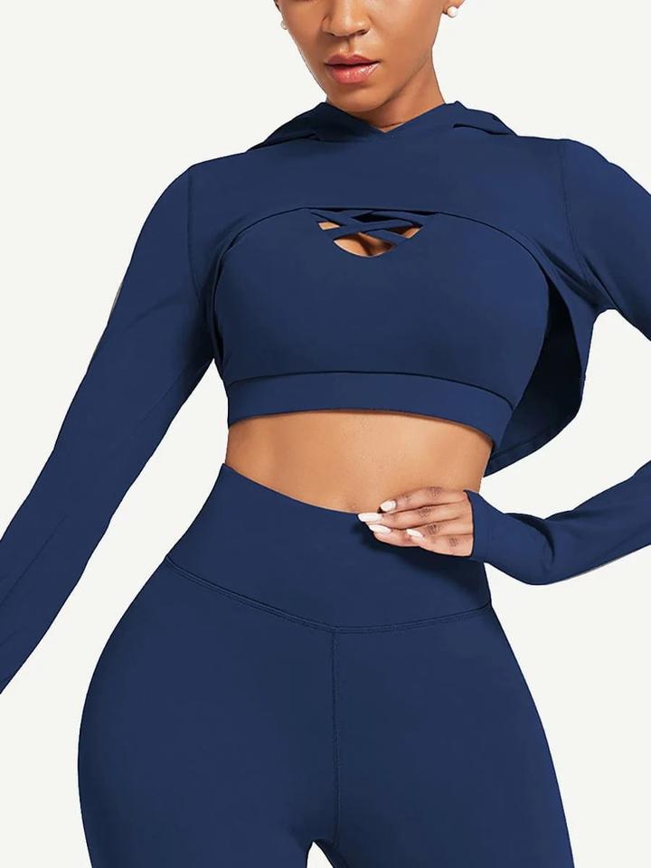Спортивный комплект из кроп-топа с капюшоном и лосин S/M