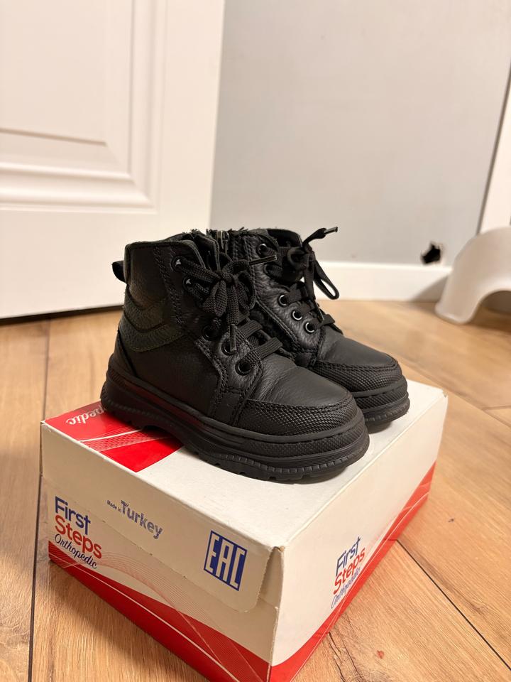 Ботинки First Steps