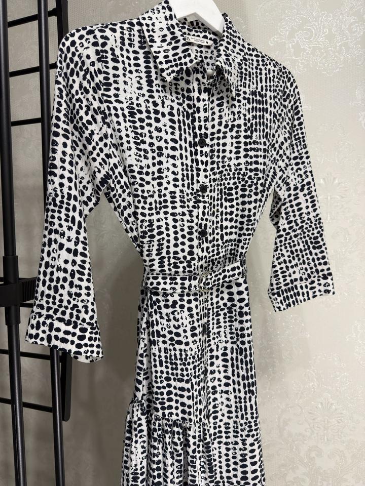 Платье Zara с принтом