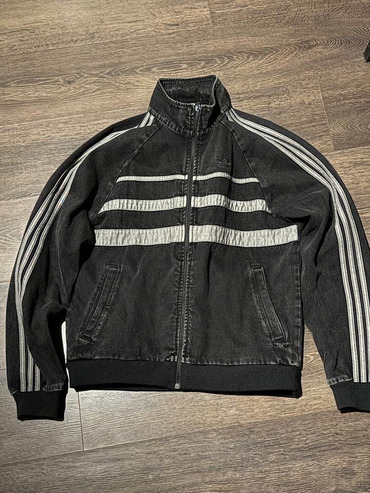 Джинсовый куртка adidas originals