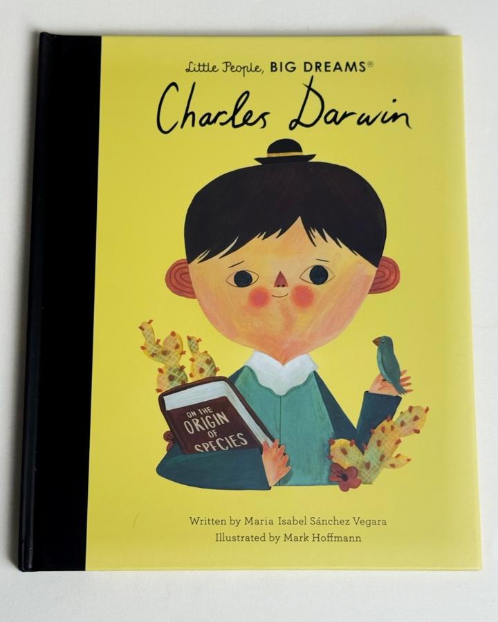 Little People, BIG DREAMS: Charles Darwin