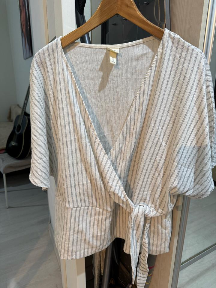 Блузка H&M на запах в полоску