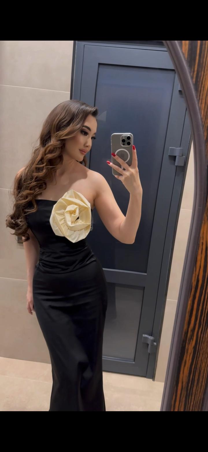 Zara Вечернее платье с цветком