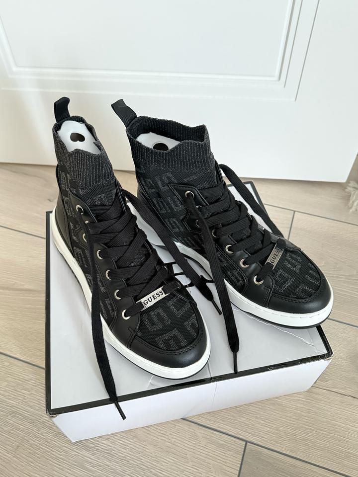 Кроссовки GUESS высокие черные