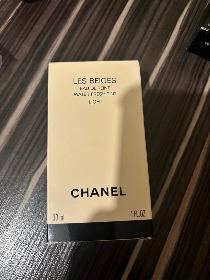 CHANEL Les Beiges Water-Fresh Tint