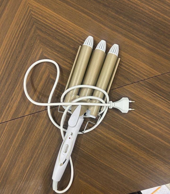 Плойка для волос тройная