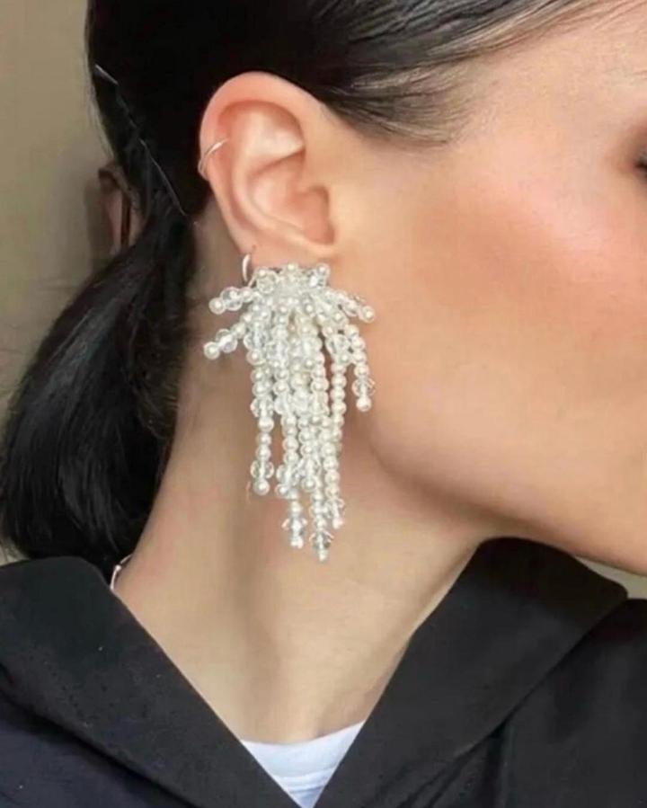 Длинные серьги с имитацией жемчуга