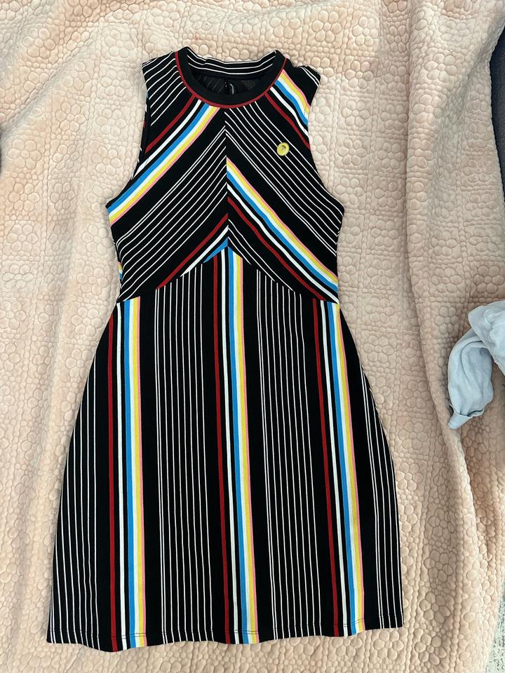Stradivarius Платье в полоску