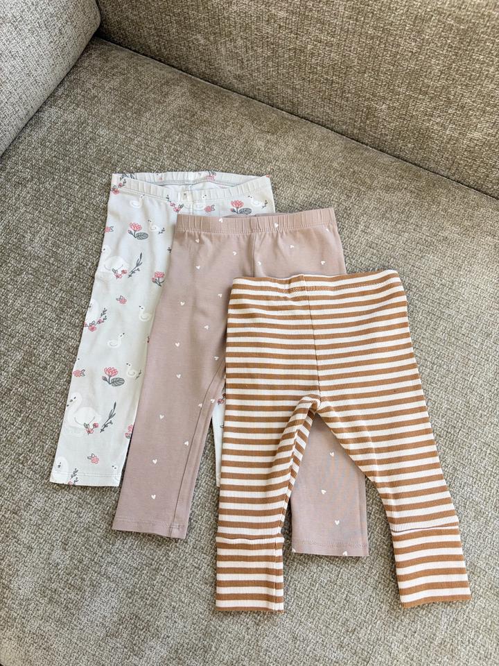Uniqlo Штанишки/леггинсы на девочку