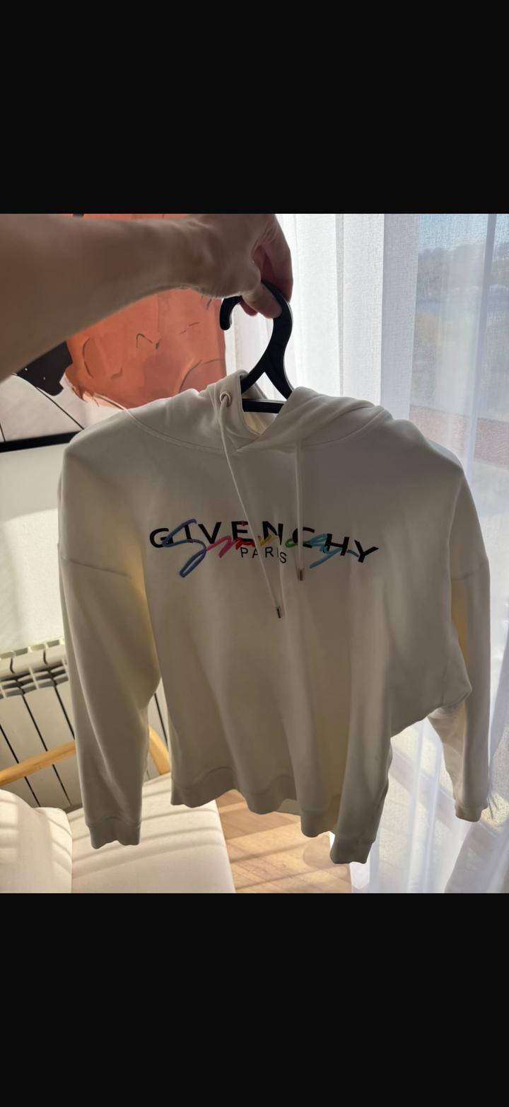 Худи Givenchy