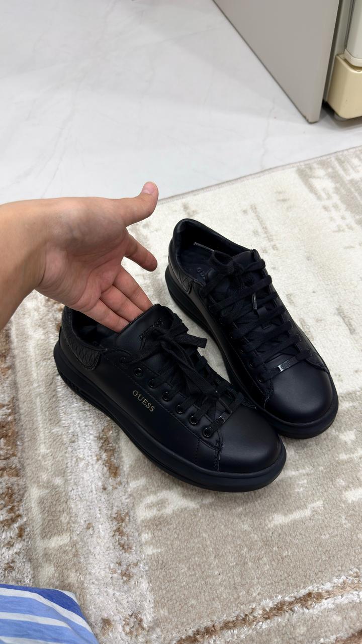 Кеды GUESS