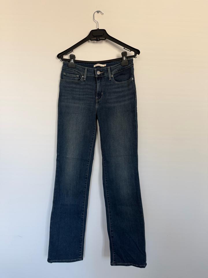 Женские джинсы Levi's 714 Straight