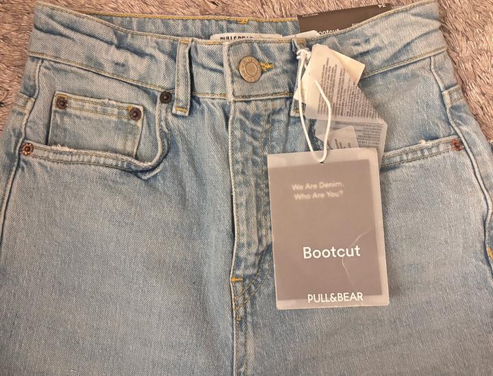 Pull & Bear Джинсы буткат PULL&BEAR