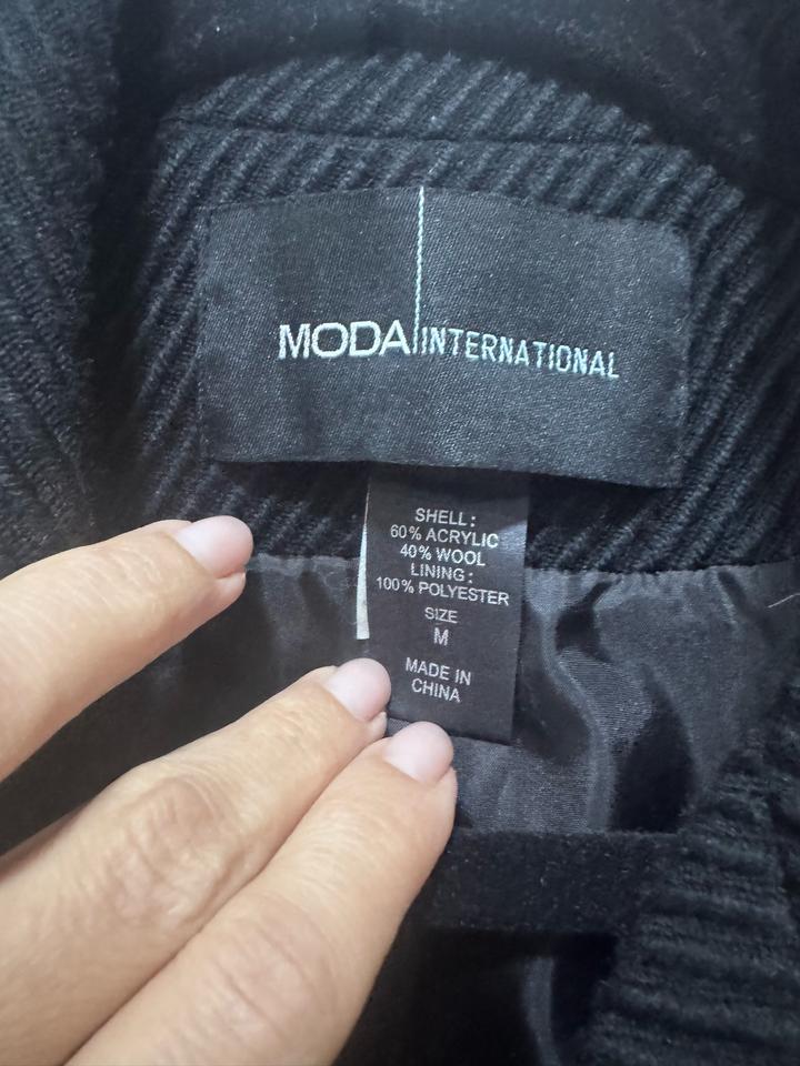 Двубортное полуПальто Moda International