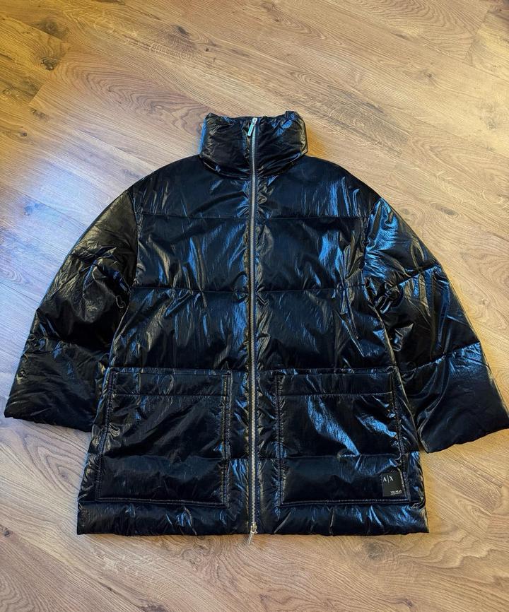 Женская зимняя куртка Armani Exchange