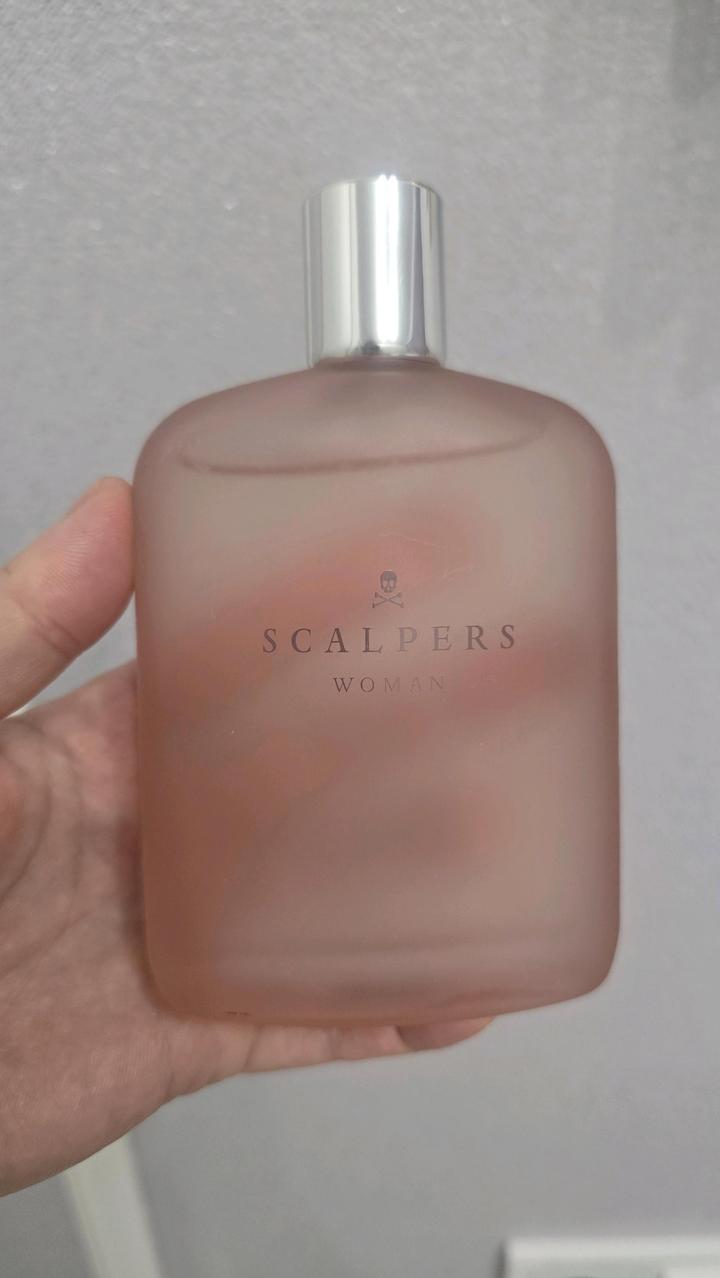 Парфюм женский Scalpers