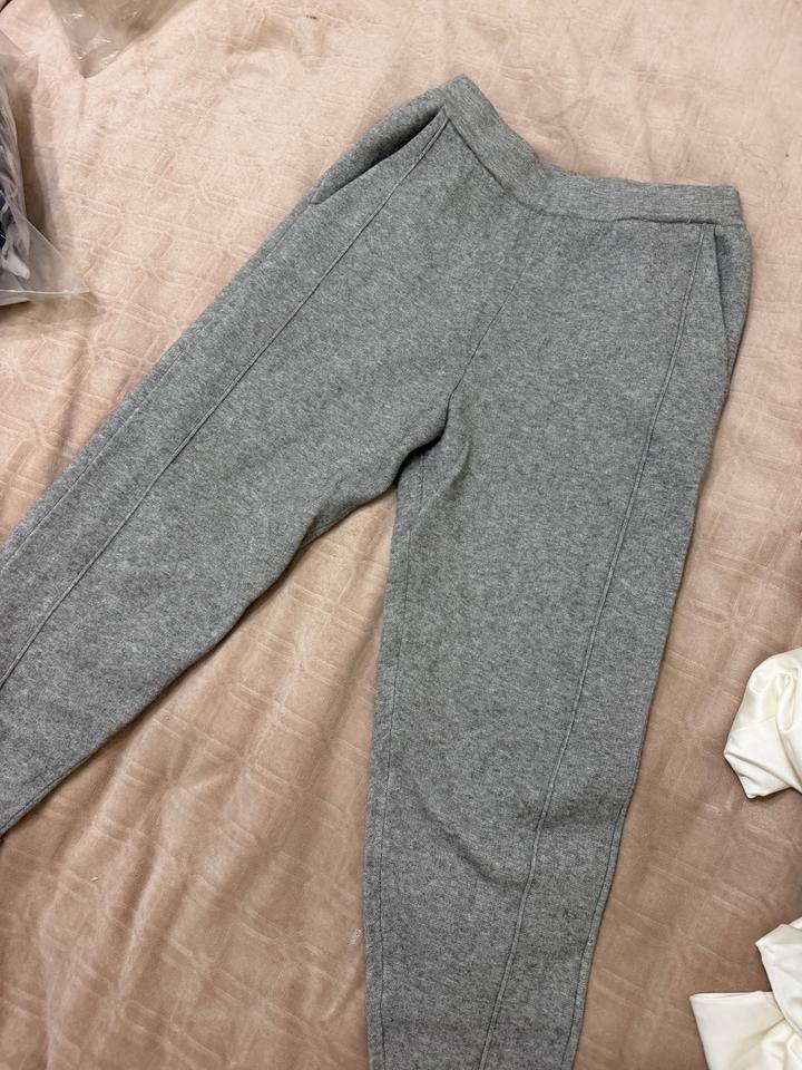 Mango Серые трикотажные брюки