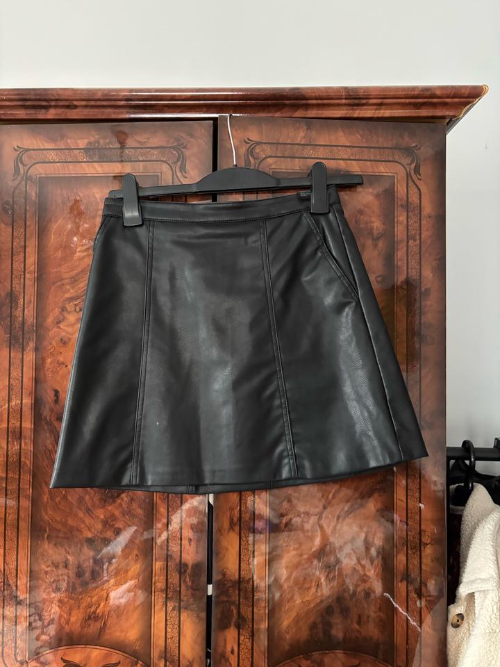 H&M Юбка из экокожи