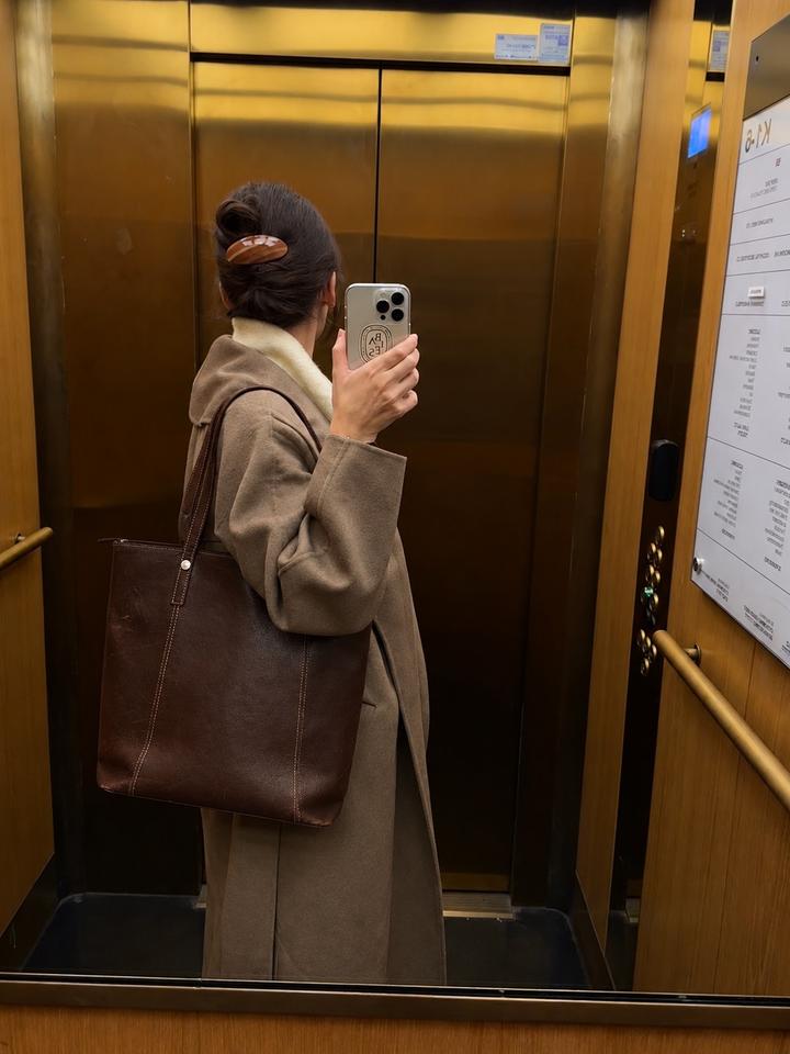 Chocolate Brown Leather Tote 🤎 Винтажная сумка из натуральной кожи в глубоком шоколадном оттенке.