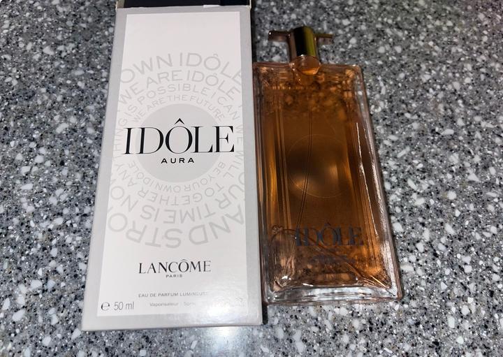 Парфюмерная вода Lancôme Idôle Aura