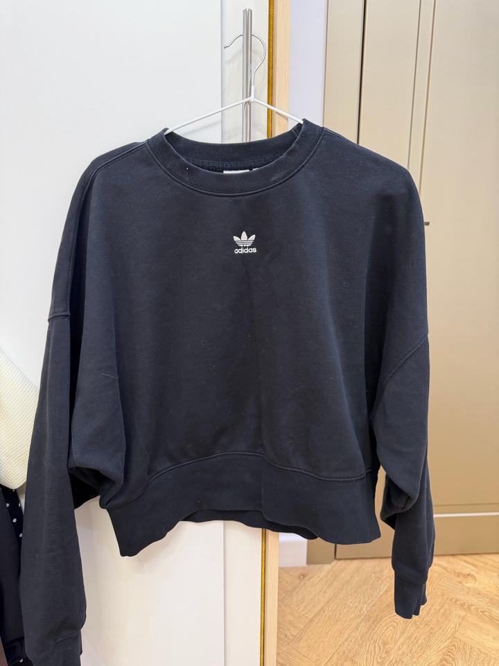 Свитшот adidas