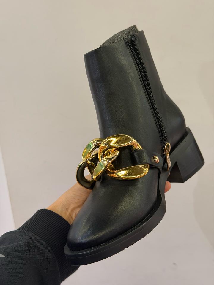butigo(36-40р) Женские ботинки с декоративной цепью