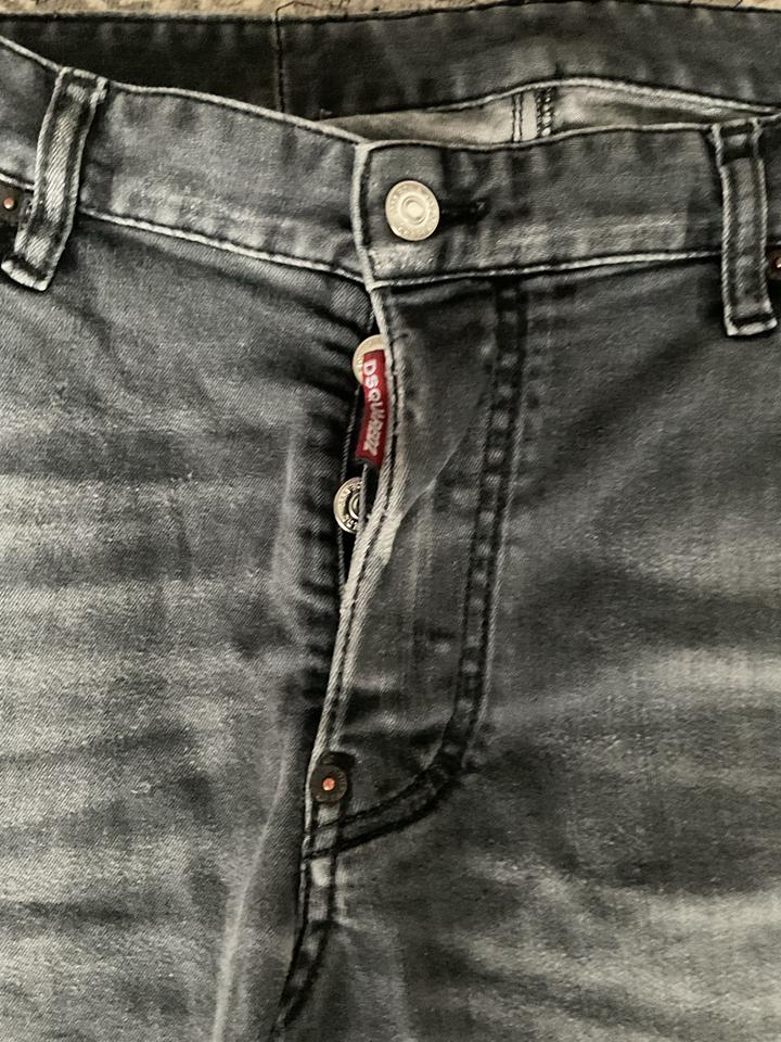 Джинсы DSQUARED2