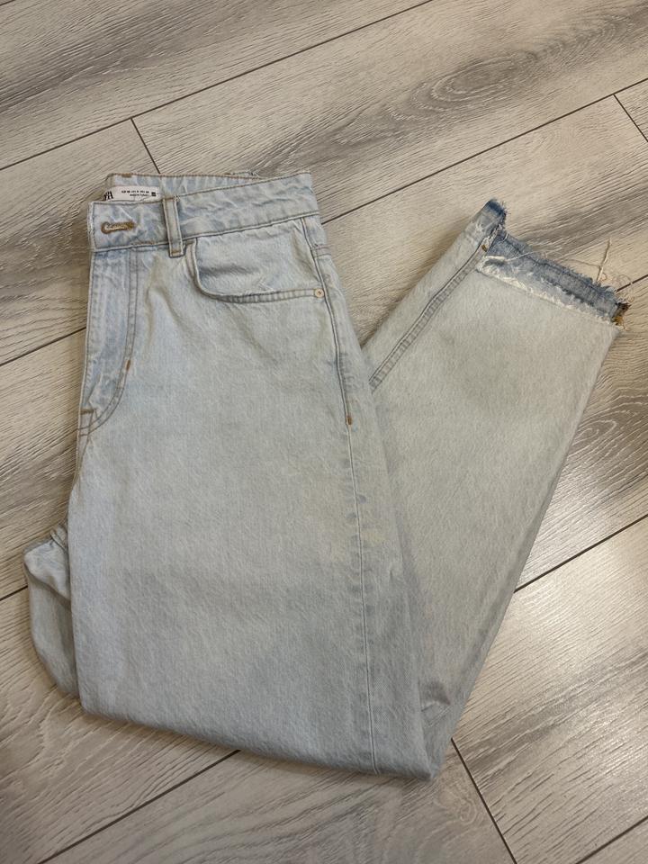 Джинсы ZARA
