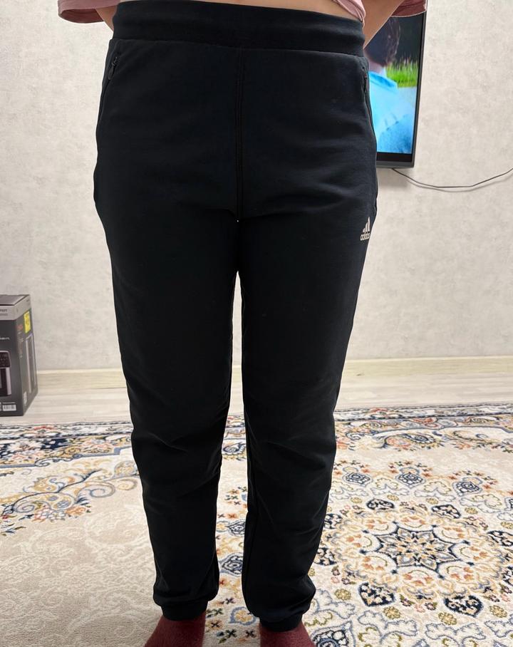 Спортивные брюки adidas