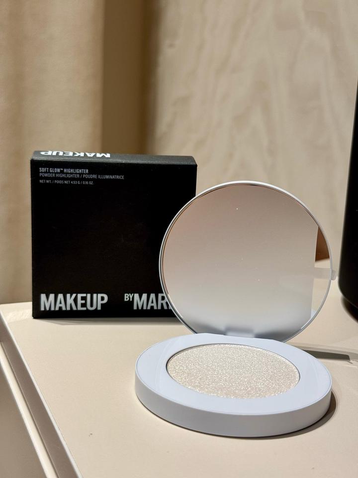 Хайлайтер MAKEUP BY MARIO
