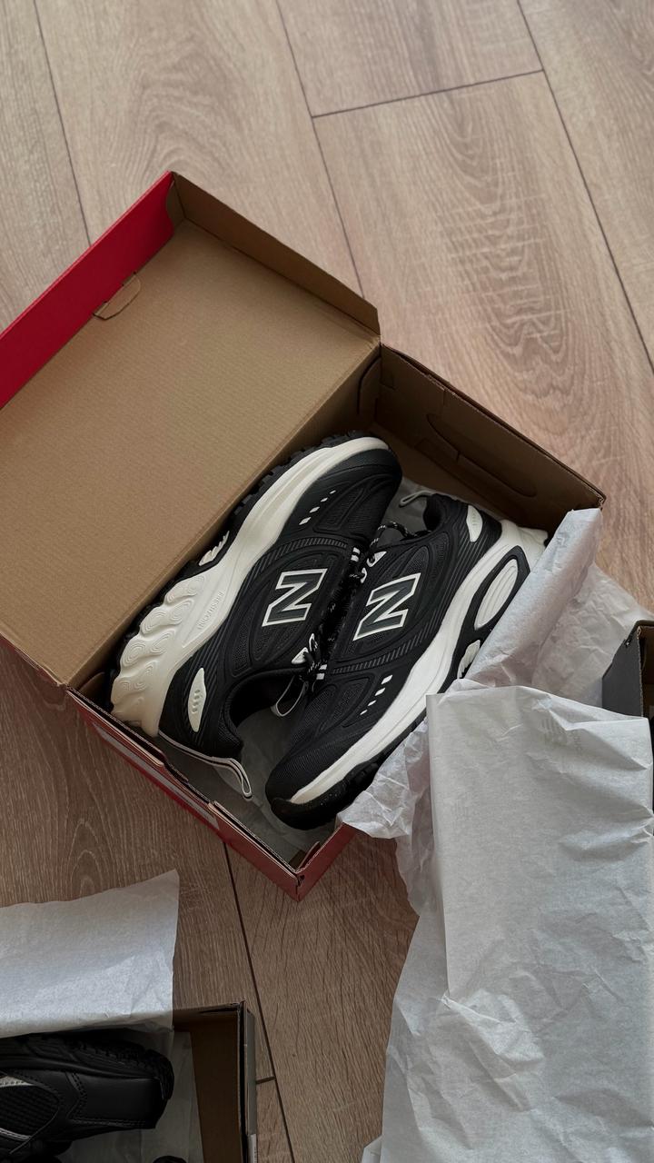 Кроссовки New Balance 410v7