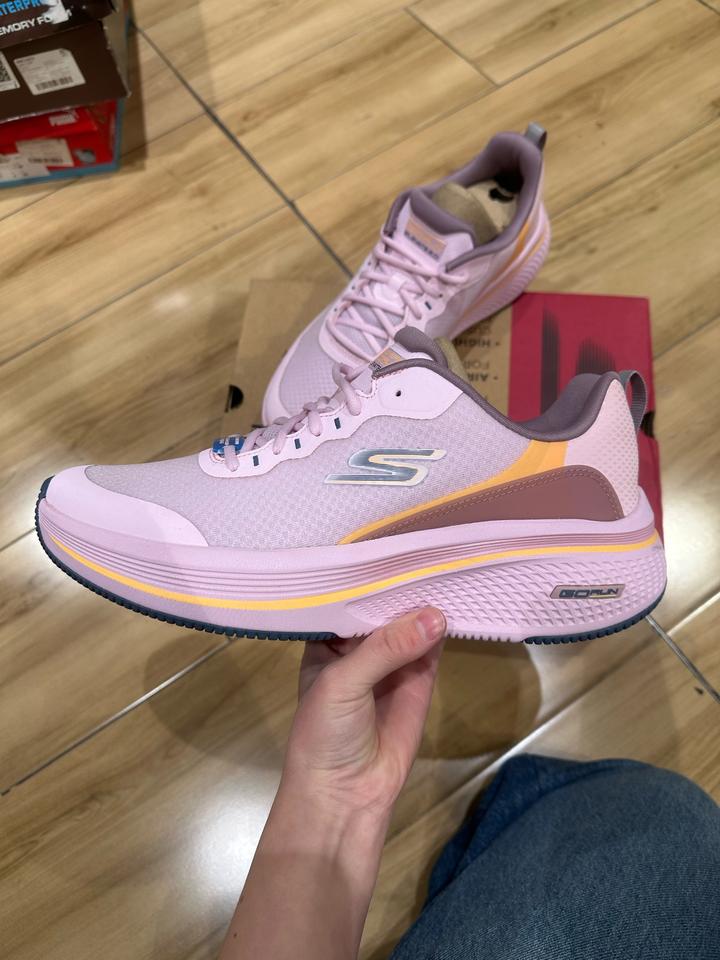 Кроссовки Skechers