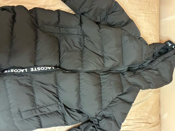 Пуховик Lacoste
