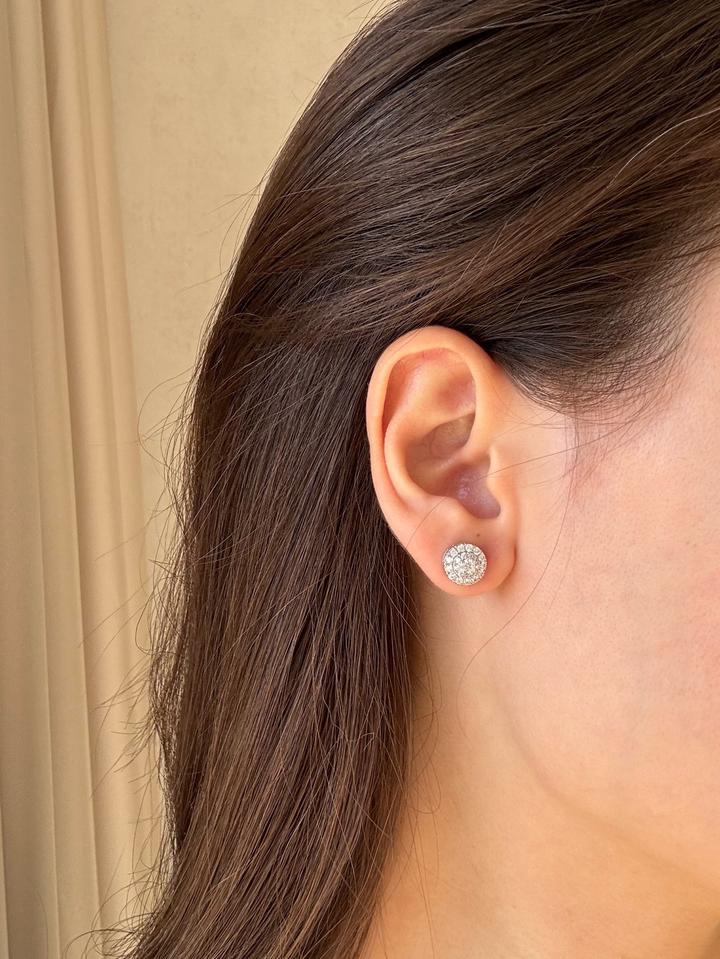 Tiffany & Co. Серьги пусеты с цирконами