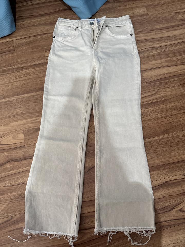 Джинсы ZARA
