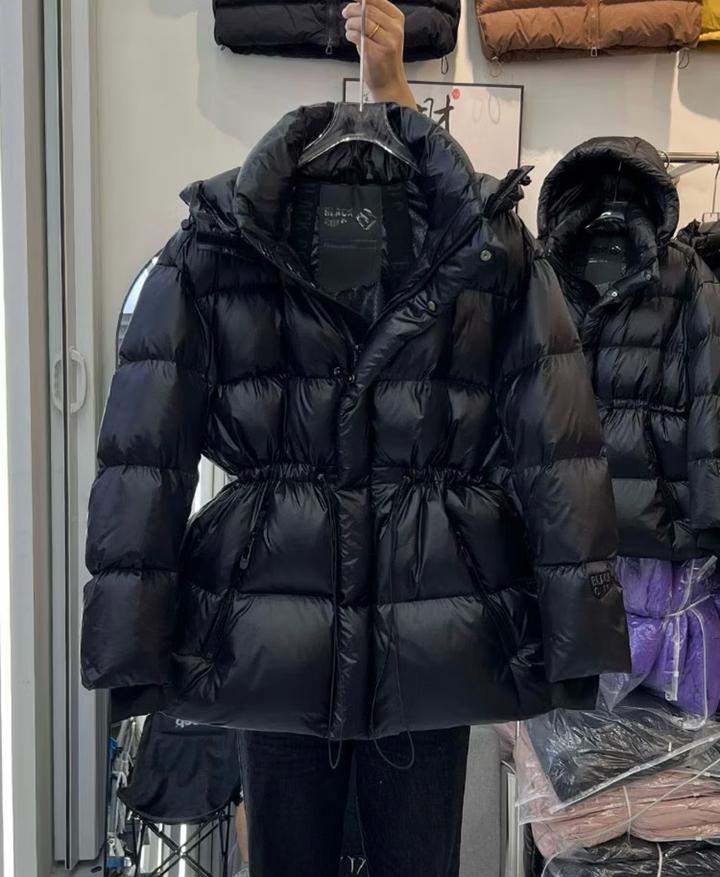 Blacky Женский пуховик Black Gold