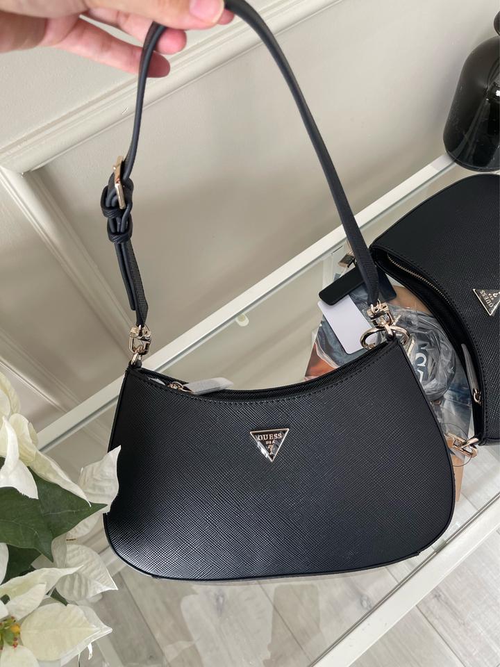 Сумка Guess