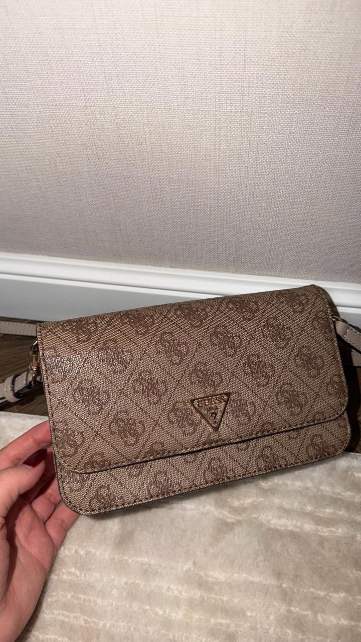 Сумка GUESS коричневая