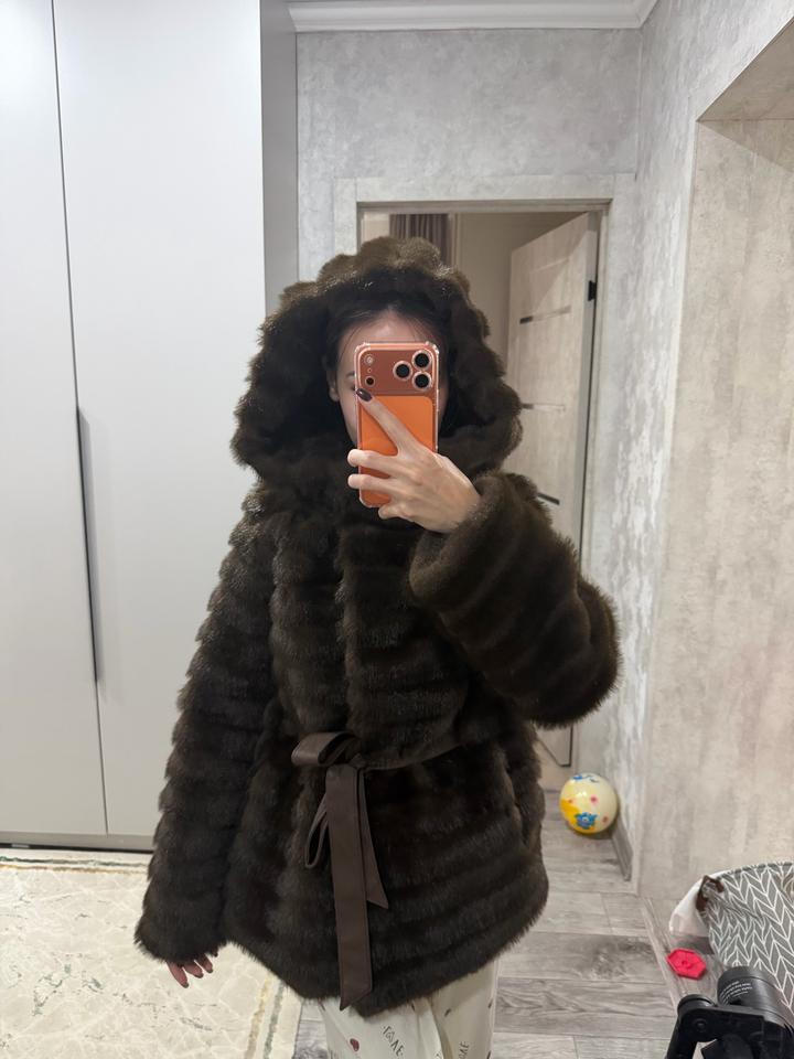 Шуба с капюшоном