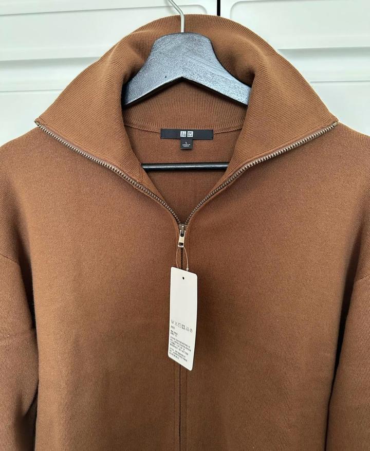 Джемпер Uniqlo на молнии