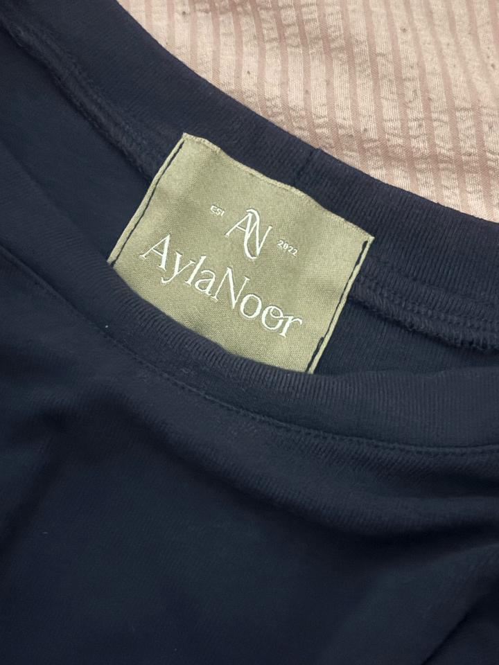Ayla Noor Женский костюм