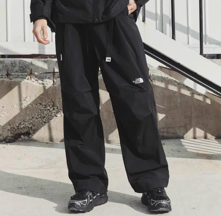 Брюки unisex The North Face