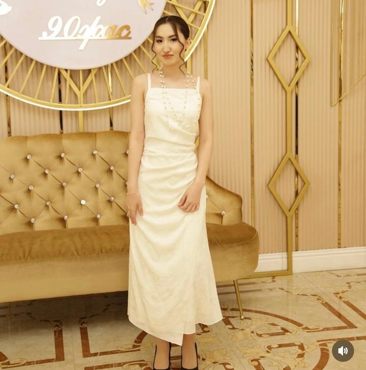 Lichi Белое платье на бретельках