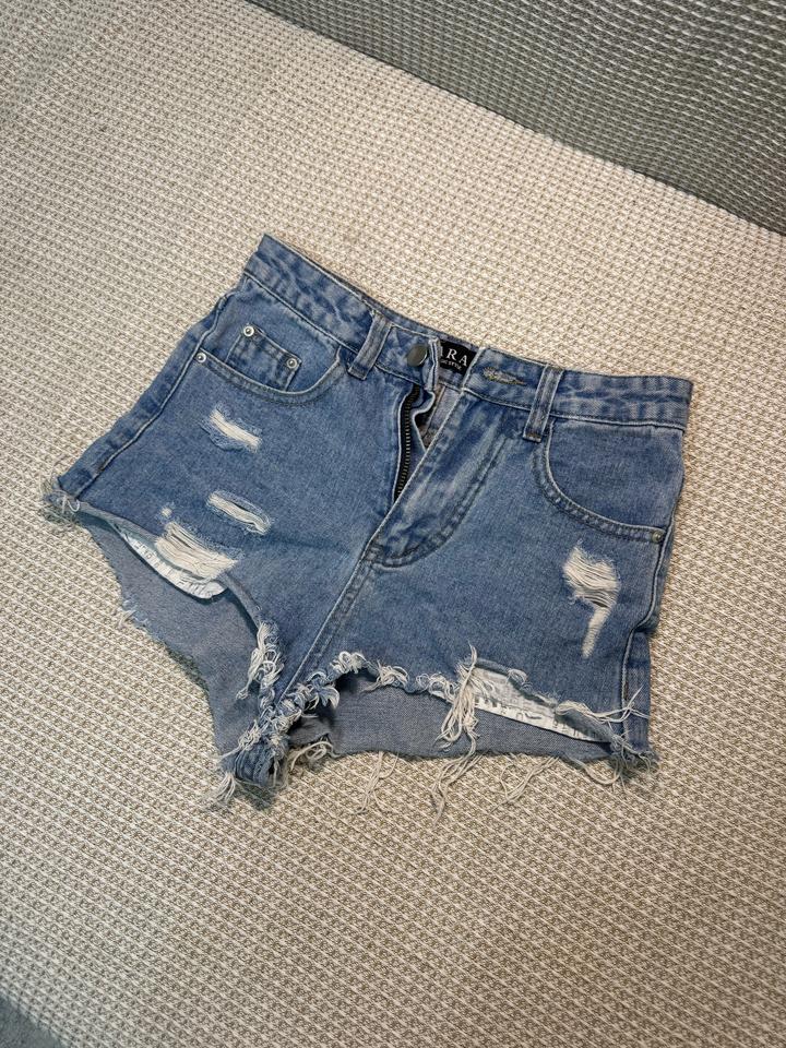 Джинсовые шорты ZARA