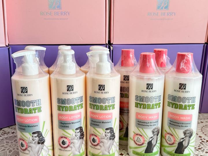 Rose Berry Набор для тела гель для душа и лосьон подарочный набор с Дубая,Последний позици