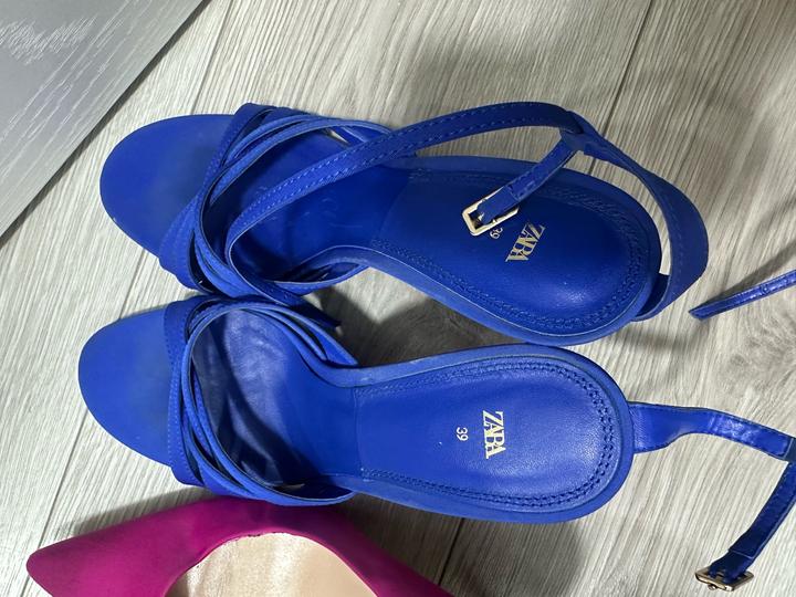 Босоножки ZARA