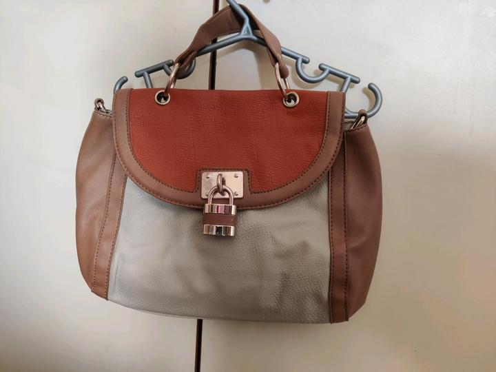 Сумка ALDO колорблок с акцентным замочком