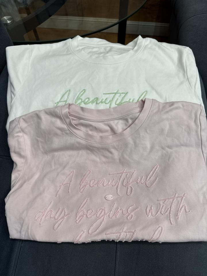 NoName 2 футболки за 3333