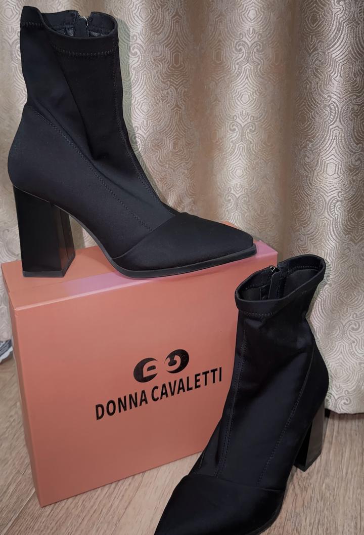 Donna Cavaletti Ботильоны