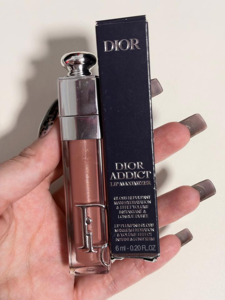 Блеск для губ Dior Addict Lip Maximizer